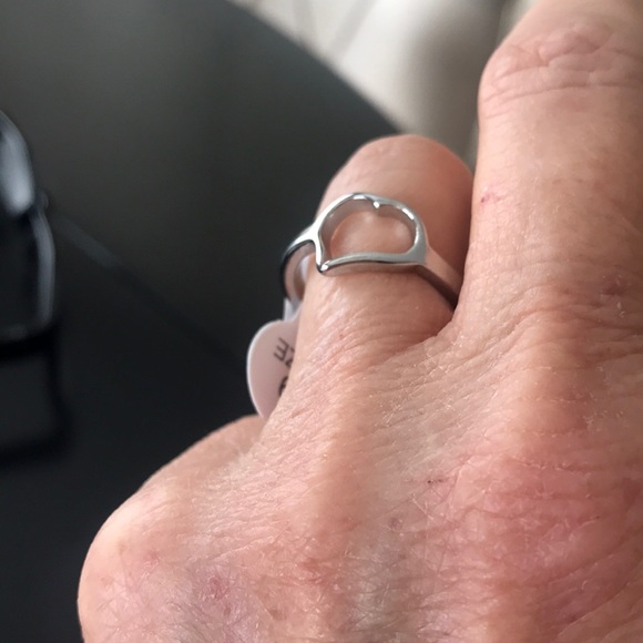 Sz 8 open heart stainless steel ring new - Picture 4 of 4